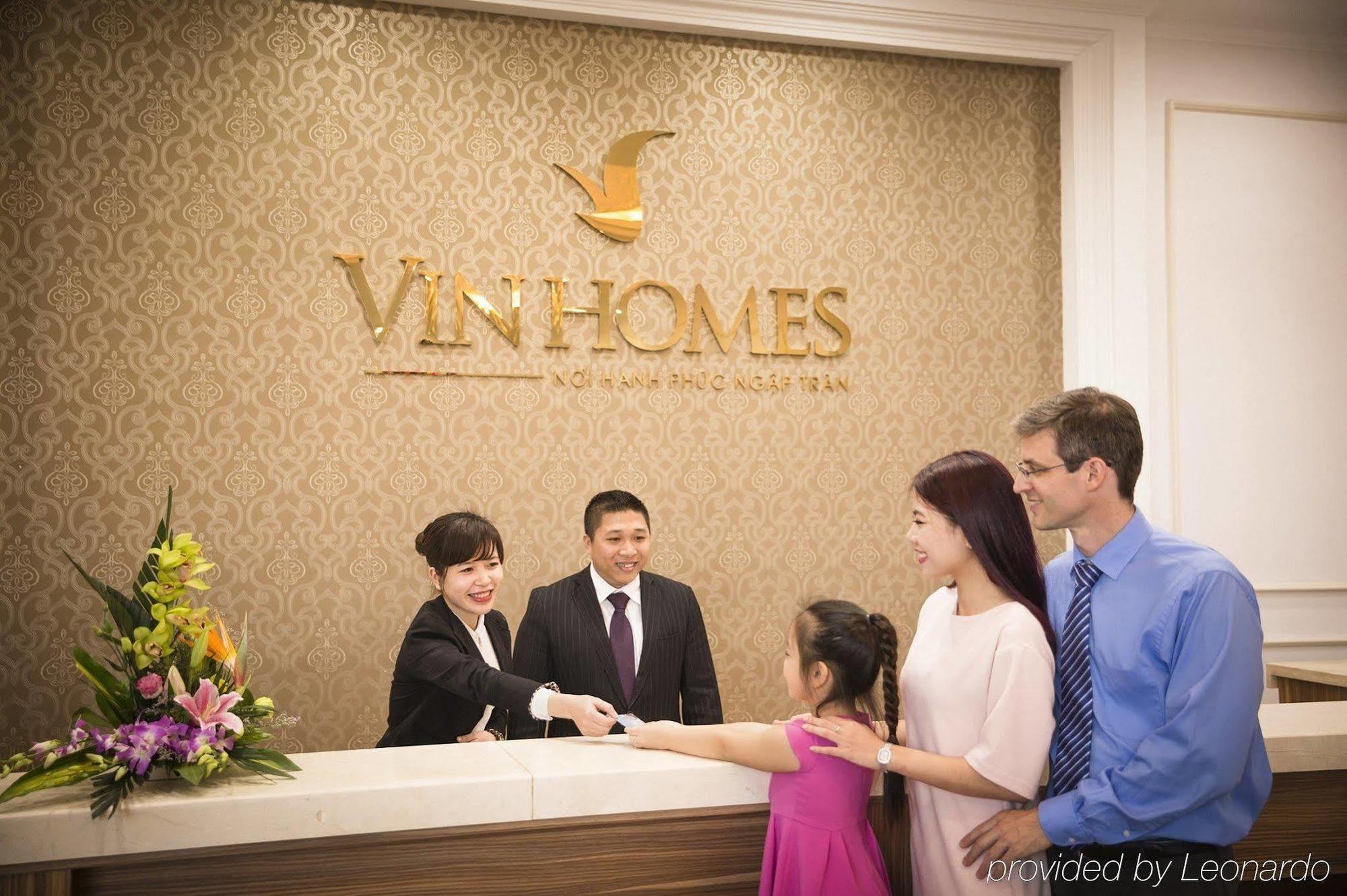 Vinhomes Royal City Hanói Exterior foto